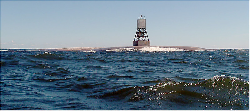 Gulf of Finland /  Khalli light
Author of the photo: [url=http://fotki.yandex.ru/users/sommers/]Alexey Solovev[/url]
Keywords: Gulf of Finland;Russia;Vyborg