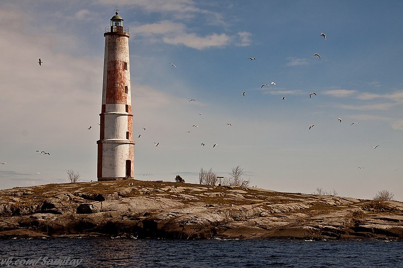 Ladoga Lake / Valaam / Hanhipaasi Lighthouse
AKA Khankhipasi
Author of the photo: [url=https://vk.com/samitay]Dimas Samitay[/url]
Keywords: Ladoga lake;Valaam;Russia