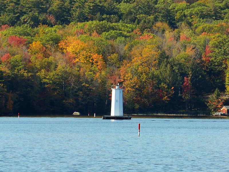 New Hampshire / Herrick Cove lighthouse
Author of the photo: [url=https://www.flickr.com/photos/lighthouser/sets]Rick[/url]
Keywords: Lake Sunapee;New Hampshire;United States