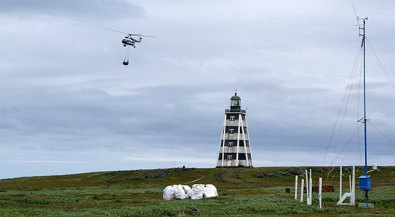 Barents sea / Kanin nos lighthouse
Author of the photo:[url=https://fotki.yandex.ru/users/usatik44]Usatik44[/url]

Keywords: Barents sea;Russia;Nenetsia