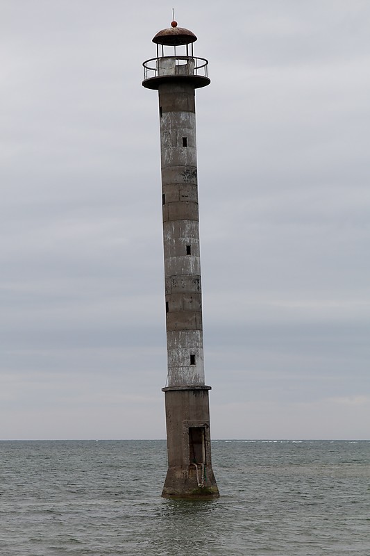 Saaremaa / Harilaid Peninsula / Kiipsaare Tuletorn Lighthouse
Author of the photo: [url=http://fotki.yandex.ru/users/winterland4/]Vyuga[/url]
Keywords: Saaremaa;Estonia;Baltic sea