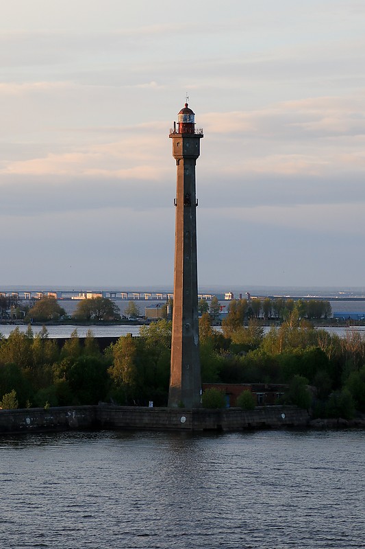 Saint-Petersburg / Lomonosovskiy Kanal lighthouse
Author of the photo: [url=http://fotki.yandex.ru/users/winterland4/]Vyuga[/url]
Keywords: Kronshtadt;Russia;Gulf of Finland