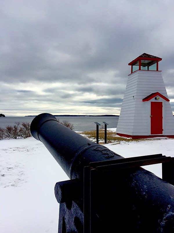 Nova Scotia / La Have faux lighthouse
Author of the photo: [url=https://www.facebook.com/nokaoidroneguys/]No Ka 'Oi Drone Guys[/url]
Keywords: Atlantic ocean;Canada;Nova Scotia;Faux