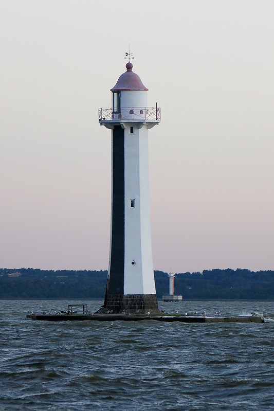 Saint-Petersburg / Morskoy Kanal Front lighthouse
Author of the photo: [url=http://fotki.yandex.ru/users/winterland4/]Vyuga[/url]
Keywords: Saint-Petersburg;Gulf of Finland;Russia;Offshore