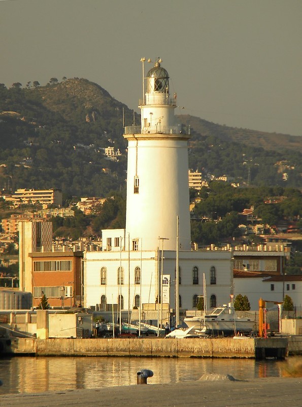 Andalucia / Malaga lighthouse
Author of the photo: [url=http://fleetphoto.ru/author/2231/]Aleksandr[/url]
Keywords: Malaga;Spain;Mediterranean sea;Andalusia