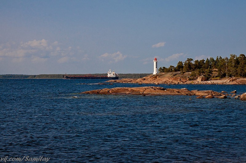 Gulf of Finland / Vyborg / Mys Povorotnyy lighthouse
AKA Mayachnyi island
Author of the photo: [url=https://vk.com/samitay]Dimas Samitay[/url]
Keywords: Gulf of Finland;Russia;Vyborg