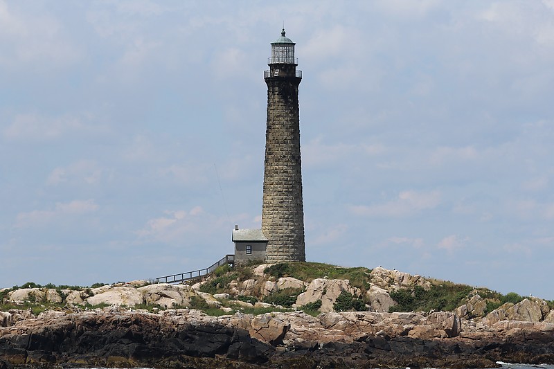 Massachusetts / Thacher Island North lighthouse
Author of the photo: [url=http://www.flickr.com/photos/21953562@N07/]C. Hanchey[/url]
Keywords: Massachusetts;Boston;United States;Atlantic ocean