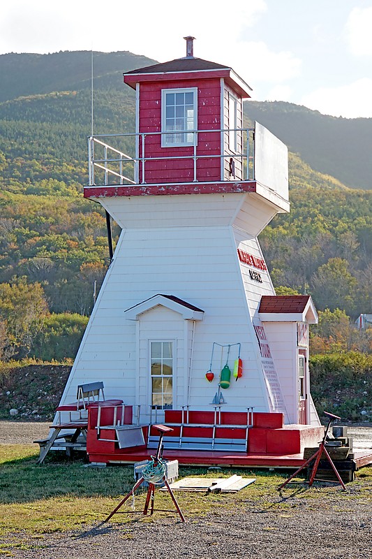 Nova Scotia / Pleasant Bay lighthouse
Author of the photo: [url=https://www.flickr.com/photos/archer10/]Dennis Jarvis[/url]
Keywords: Nova Scotia;Canada;Gulf of Saint Lawrence