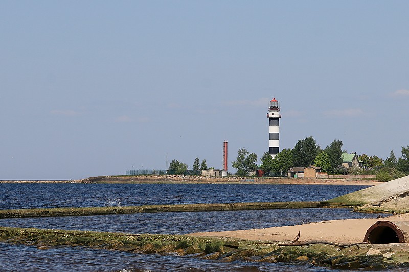 Daugavgriva (Bolderaja) lighthouse
Author of the photo: [url=http://fotki.yandex.ru/users/winterland4/]Vyuga[/url]
Keywords: Latvia;Riga;Gulf of Riga;Daugava