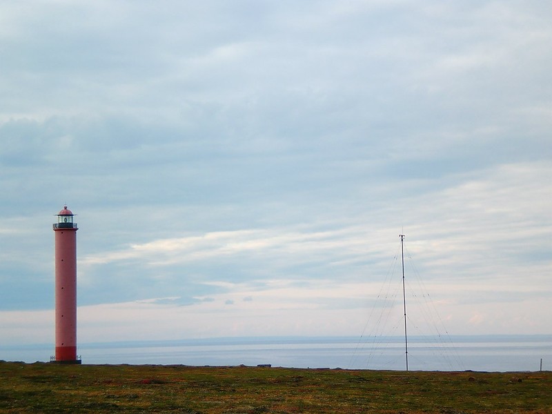 Rybachiy Peninsula / Vaidagubskiy lighthouse
AKA Mys Nemetskiy
Photo by Ilya Tarasov
Keywords: Rybachiy;Murmansk;Barents sea;Russia