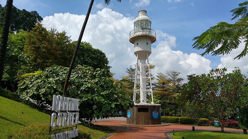 Fort Canning Lighthouse
Keywords: Singapore;Strait of Malacca