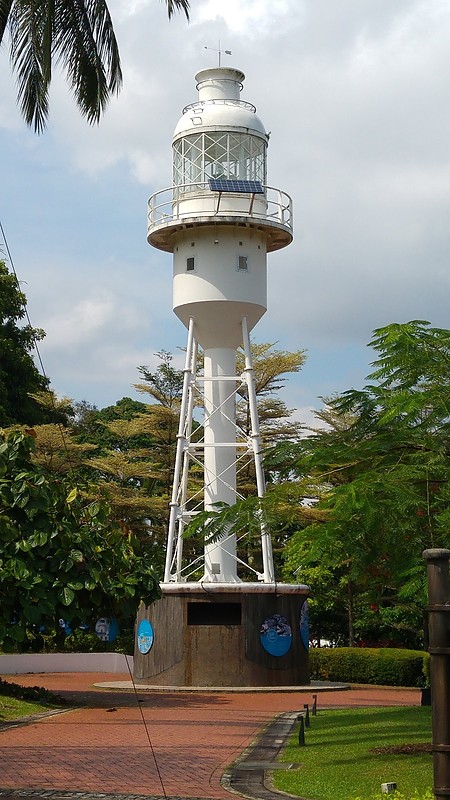 Fort Canning Lighthouse
Keywords: Singapore;Strait of Malacca