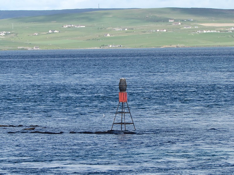 Orkney islands / Skerry of Vasa beacon
Keywords: Orkney islands;Scotland;United Kingdom;Offshore
