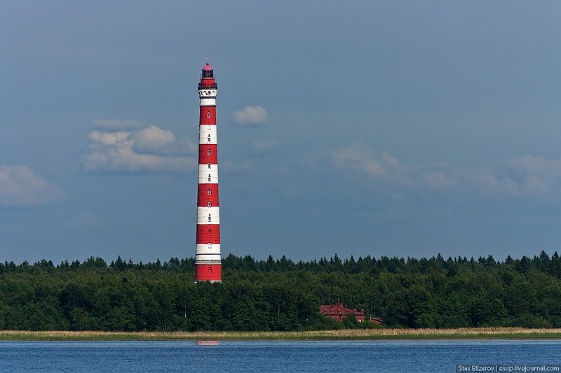 Ladoga lake / Storozhenskiy Lighthouse
Author of the photo: [url=http://esup.livejournal.com/]Stas Elizarov[/url]
Keywords: Russia;Ladoga lake