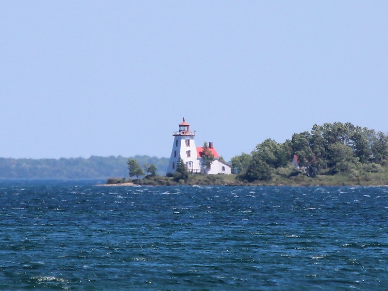 Lake Huron / North Channel / Strawberry Island lighthouse
Author of the photo: [url=http://www.flickr.com/photos/21953562@N07/]C. Hanchey[/url]
Keywords: Lake Huron;Canada;North Channel