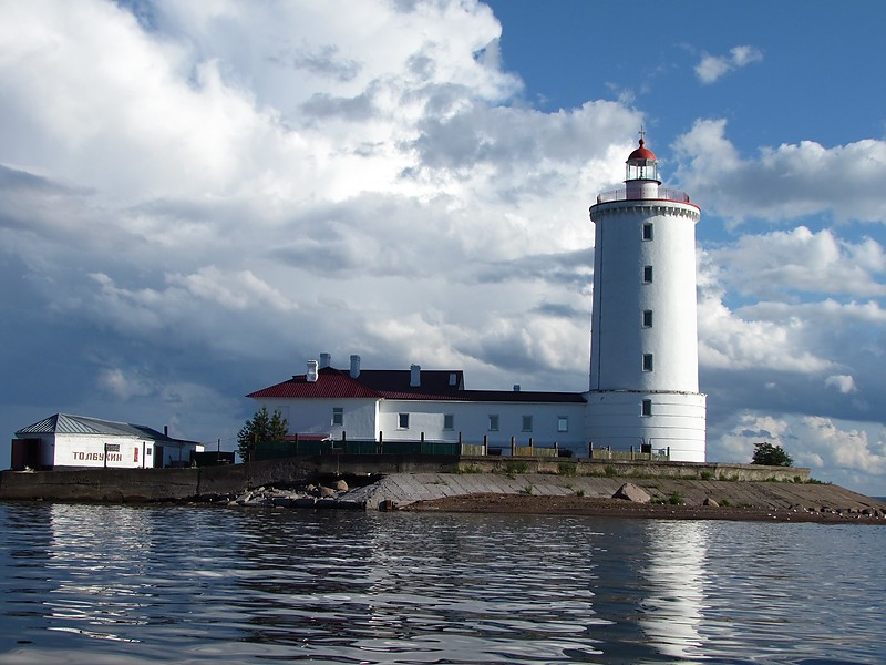 Gulf of Finland / Tolbukhin lighthouse
Keywords: Kronshtadt;Russia;Gulf of Finland;Saint-Petersburg