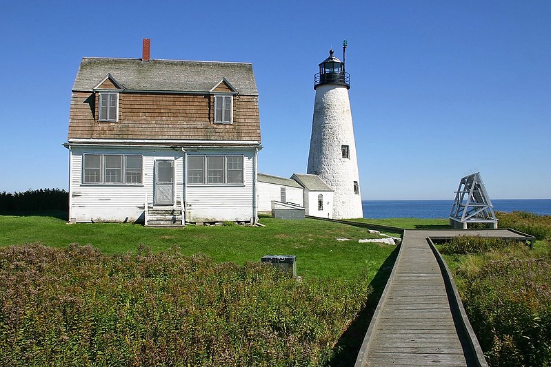 Prince Edward Island / Wood Islands Lighthouse Museum
1. Highest - Wood Islands lighthouse (active) 
2. Right - Wood Islands Harbour Range Rear lighthouse (inactive, relocated to museum in 2013)
3. Left - Wood Islands Harbour Range Front lighthouse (inactive, relocated to museum in 2013)
Source: [url=http://bitstop.squarespace.com]Bit Stop[/url]
Keywords: Prince Edward Island;Canada;Northumberland strait