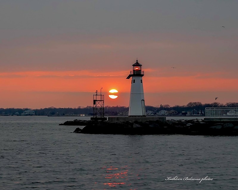 New York / Patchogue River lighthouse - sunset
AKA Sandspit Dock
Author of the photo: [url=https://www.facebook.com/kathleen.balsamo.18/]Kathleen Balsamo[/url]
Keywords: New York;United States;Atlantic ocean;Sunset