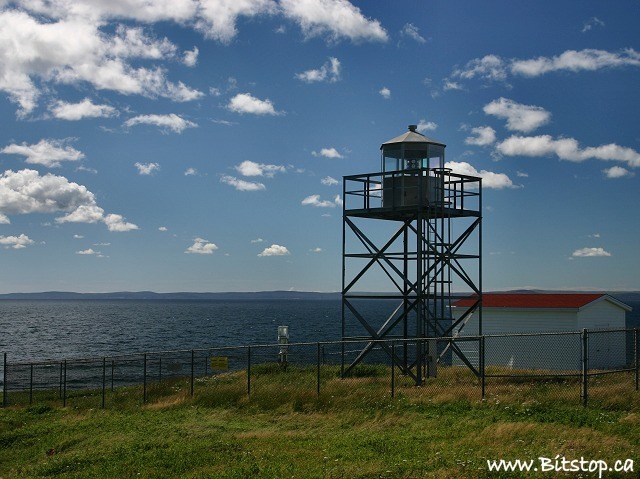 Newfoundland / La Haye Point lighthouse
Source: [url=http://bitstop.squarespace.com]Bit Stop[/url]
Keywords: Newfoundland;Canada;Atlantic ocean