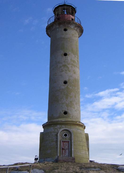 Kola Peninsula / Bol'shoy Oleniy island lighthouse
AKA Russkiy
Source ?�?????�??.???�
Keywords: Kola Peninsula;Russia;Barents sea
