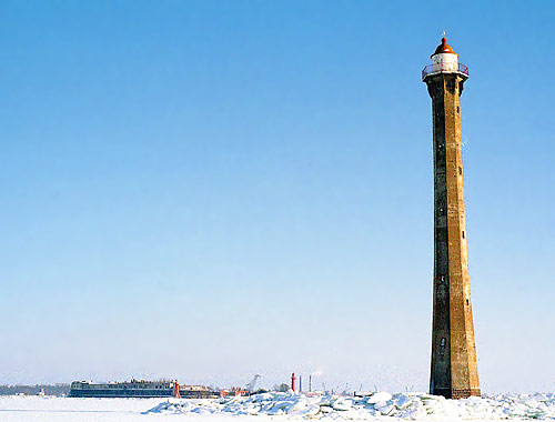Saint-Petersburg / Morskoy Kanal Rear lighthouse
Author of the photo: Alex Goss, [url=http://www.nortfort.ru/]Northern Fortress[/url]
Keywords: Saint-Petersburg;Gulf of Finland;Russia;Offshore;Winter