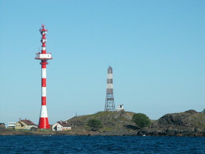 Gulf of Finland / Sommers lighthouse (right) and Saint-Petersburg VTS Radar tower (left)
Author of the photo [url=http://www.panoramio.com/user/153062]Maksim Antipin[/url]
Keywords: Gulf of Finland;Russia;Vessel Traffic Service