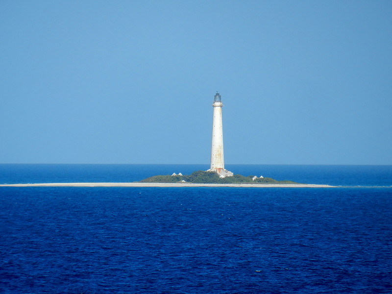 Cay Lobos Lighthouse
Keywords: Great Bahama Bank;Bahamas;Old Bahama Channel