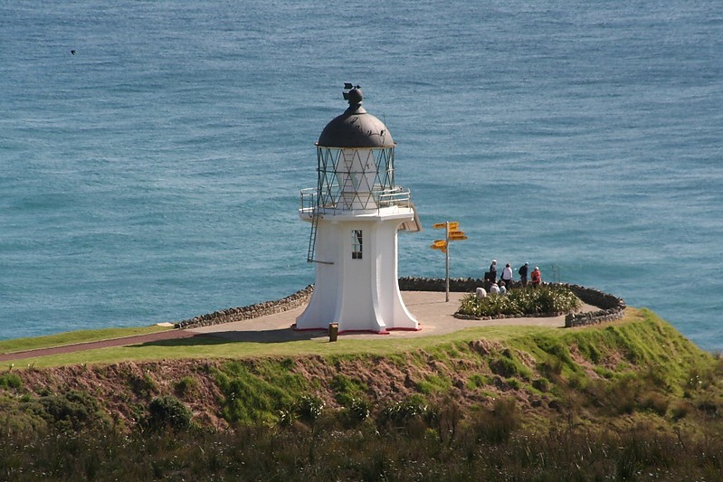Cape Reinga Lighthouse
Cape Reinga Lighthouse
At the northern most tip of New Zealand. Where Tasman Sea meets Pacific Ocean
Built 1941, automated 1987
Keywords: Cape Reinga;New Zealand;Pacific ocean;Tasman sea