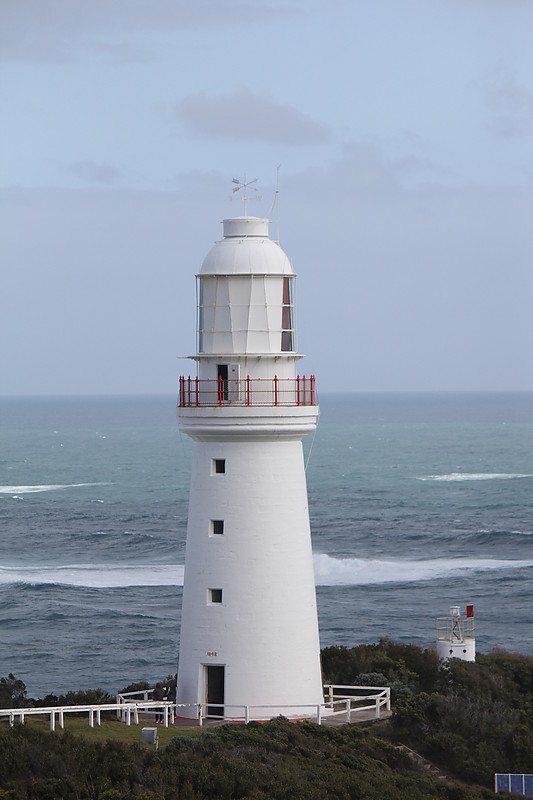 Cape Otway Lighthouse (disused) and active light - seen to the right
Keywords: Australia;Victoria;Bass Strait