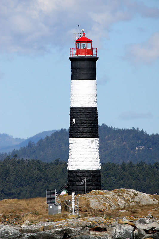 Race Rocks Lighthouse
Horn(3) 60.00s
Keywords: Victoria;British Columbia;Canada