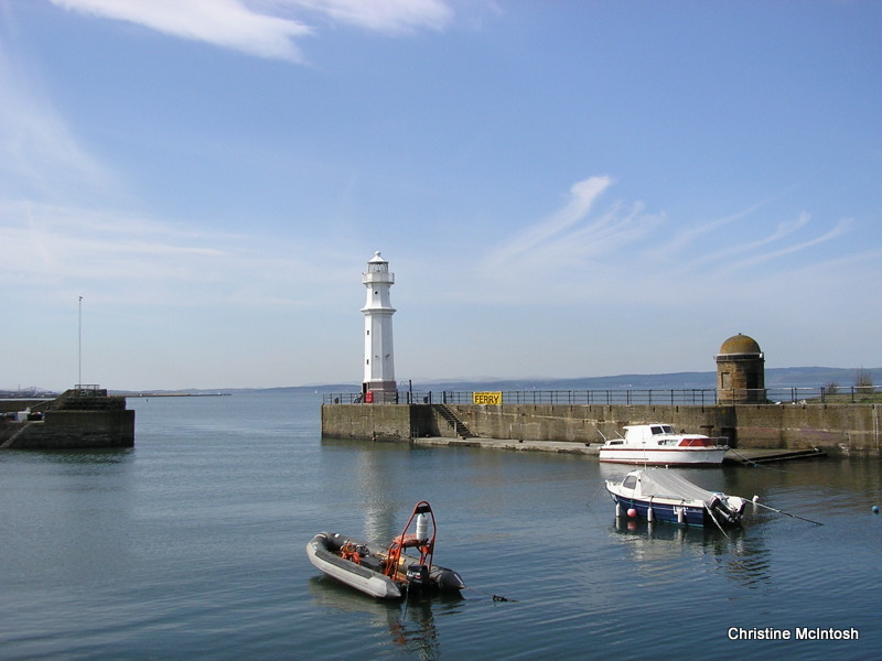 Firth of Forth / Edinburgh / Newhaven Breakwater Light
Keywords: Scotland;Newhaven;Firth of Forth;Edinburgh