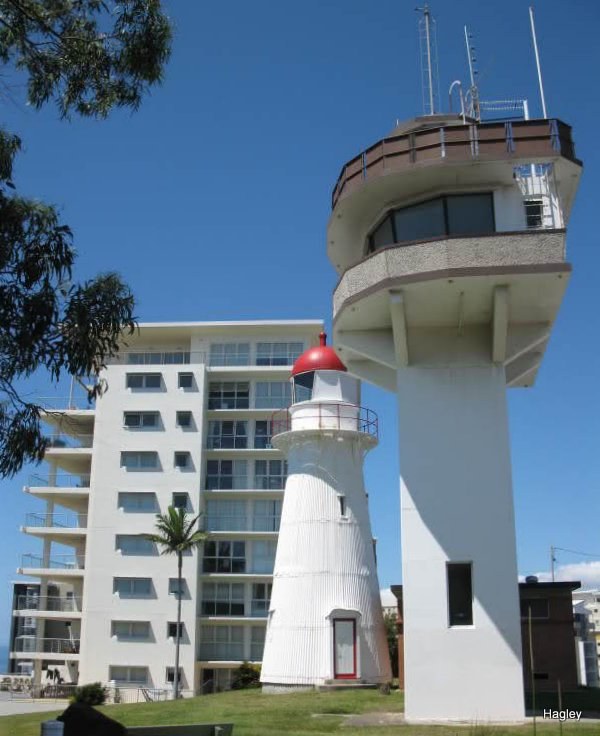 Caloundra Head / Old Lighthouse (1) & New Lighthouse (2)-Signal Station
(1) Built in 1896, deactivated 1967
(2) Built in 1967, deactivated 1992 
Keywords: Caloundra;Queensland;Australia;Tasman sea;Vessel Traffic Service