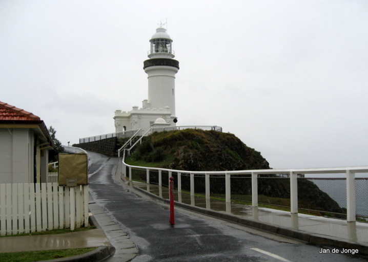 Cape Byron Lighthouse
Australias easternmost point.
There seems to be up to half a million visitors each year.
Keywords: Australia;New South Wales;Tasman sea