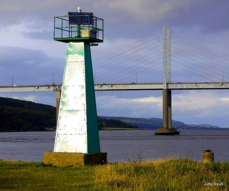 Inverness-shire / River Ness / Inverness / Embarkment Head / Carnarc Point Light
Keywords: Scotland;United Kingdom;Inverness