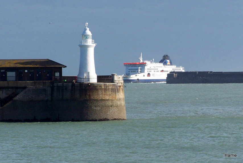Dover / Prince of Wales Pier Lighthouse
Built in 1902
Keywords: Dover;England;United Kingdom;English channel