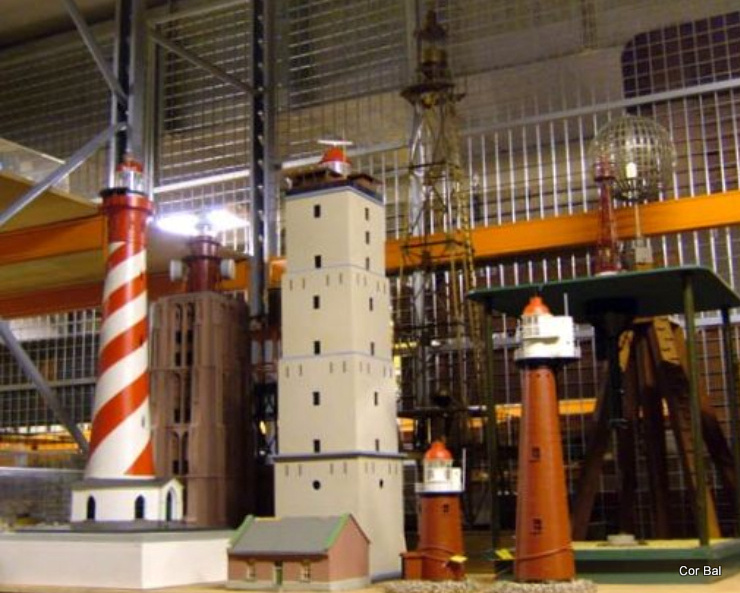Rotterdam / Maritime museum / Selection of lighthouse models in depot.
Keywords: Museum;Rotterdam;Netherlands
