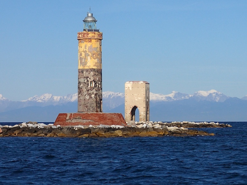 Ligurian Sea / Livorno / Secche della Meloria Southend Lighthouse (5) & Torre della Meloria
A dangerous shoal at the Livorno Approach
Keywords: Livorno;Italy;Ligurian Sea;Offshore