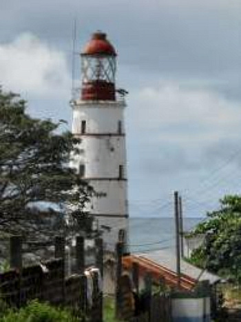 Freetown / Aberdeen Peninsula / Cape Sierra Leone Lighthouse (1)
Keywords: Freetown;Sierra Leone;Atlantic ocean