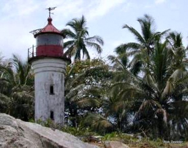 Mouth Kienké River / Kribi Lighthouse (Range front)
Built in 1906
Keywords: Cameroon;Gulf of Guinea