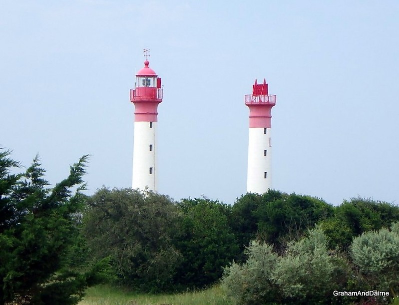 Charante - Maritime / Phare de Ile d`Aix 
Twintower without light.
Keywords: France;Charente-Maritime;