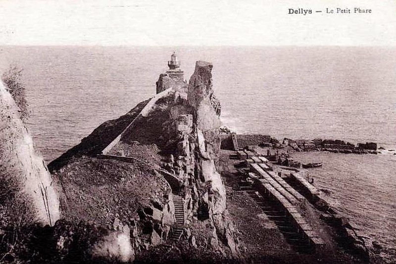 Kabylie / Tizi Ouzou / Dellys / Phare de Pointe de Dellys (1)
Keywords: Kabylie;Algeria;Mediterranean sea;Historic