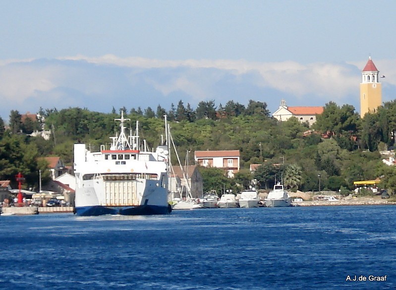 Molat Island / Molat Village / Lu??ina light
With the Zadar ferry Sv Juraj.
Keywords: Croatia;Adriatic sea