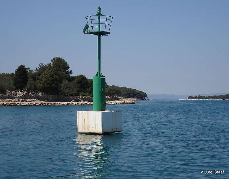 Cres-city Marina / Oto??i? Martinski light
Keywords: Croatia;Adriatic sea;Cres;Offshore