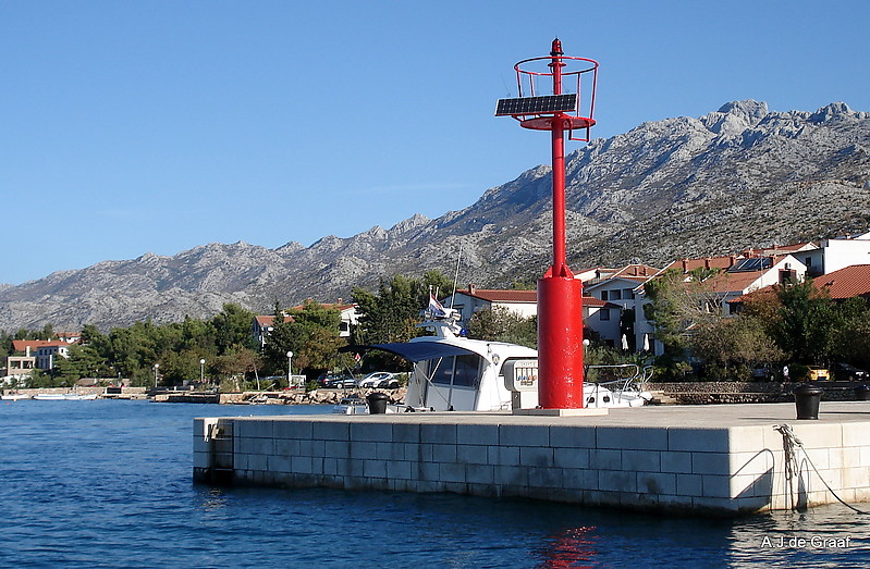 Velebitski Kanal / Starigrad Paklenica / Breakwaterhead Light
Keywords: Croatia;Adriatic sea