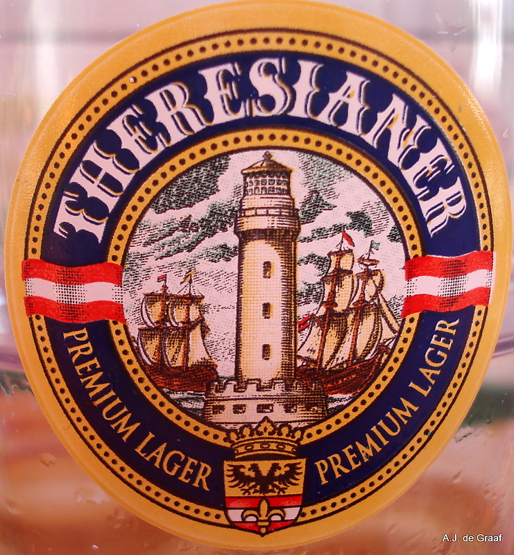 Theresianer Beer, brewed in Trieste since 1766
The next time in Trieste I will buy some different bottles of this fine beer, they're nicely designed as well.
Keywords: Artwork