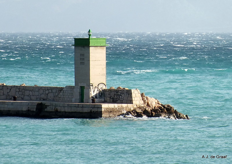 Krk Island / Ba??ka / Breakwaterhead Light
Bura on 01-12-2013
Keywords: Croatia;Adriatic sea;Krk;Storm