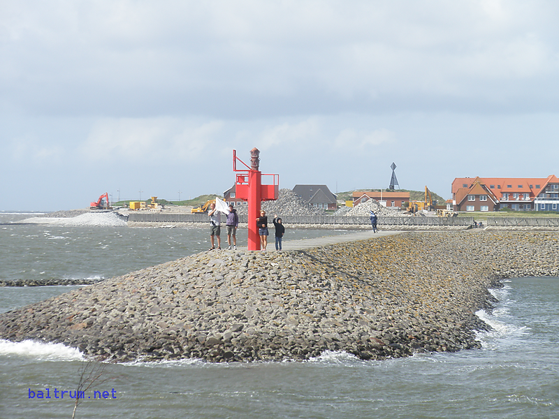 Ost Friesischen Inseln / Baltrum / Groyne Head Light
Background Baltrum Bake (Daymark)
Keywords: Baltrum;Germany;North sea