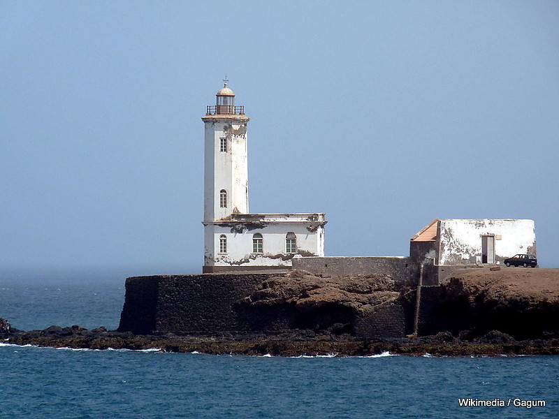 Ilha de Santiago / Praia - Ponta Temerosa / Farol Dona Maria Pia
Keywords: Ilha de Santiago;Atlantic ocean;Cape Verde