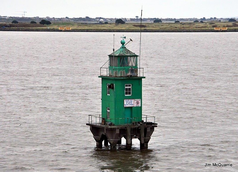 Dublin / North Bank Lighthouse
Keywords: Dublin;Irish sea;Ireland;Offshore