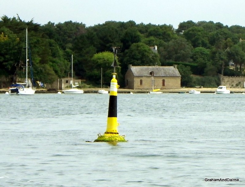 Morbihan / Golfe du Morbihan / Channel to Vannes / Boedic Buoy
Boedic buoy
Keywords: Buoy